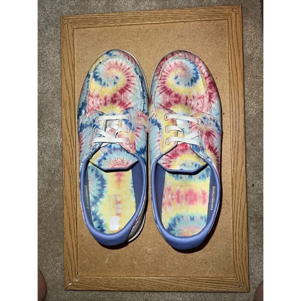 Skechers Women's Go Walk Lite Tie Dye Boat Shoe‎ Size 10